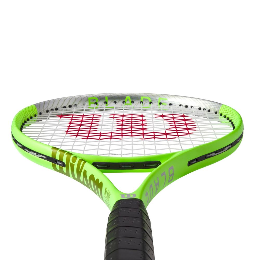 WILSON Blade Feel RXT 105 Tennis Racquet (298g Strung)